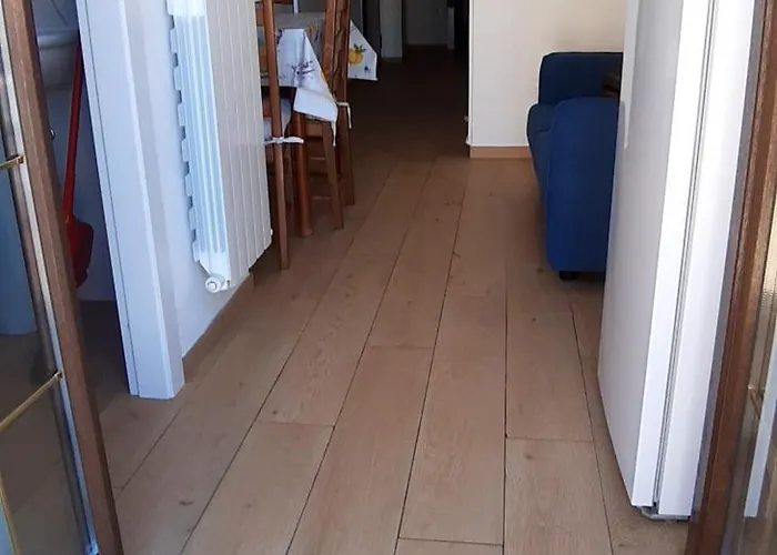 Apartman Chez Sabrine - Via Fiume 112 *